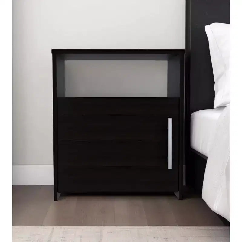 Table de chevet en bois noir