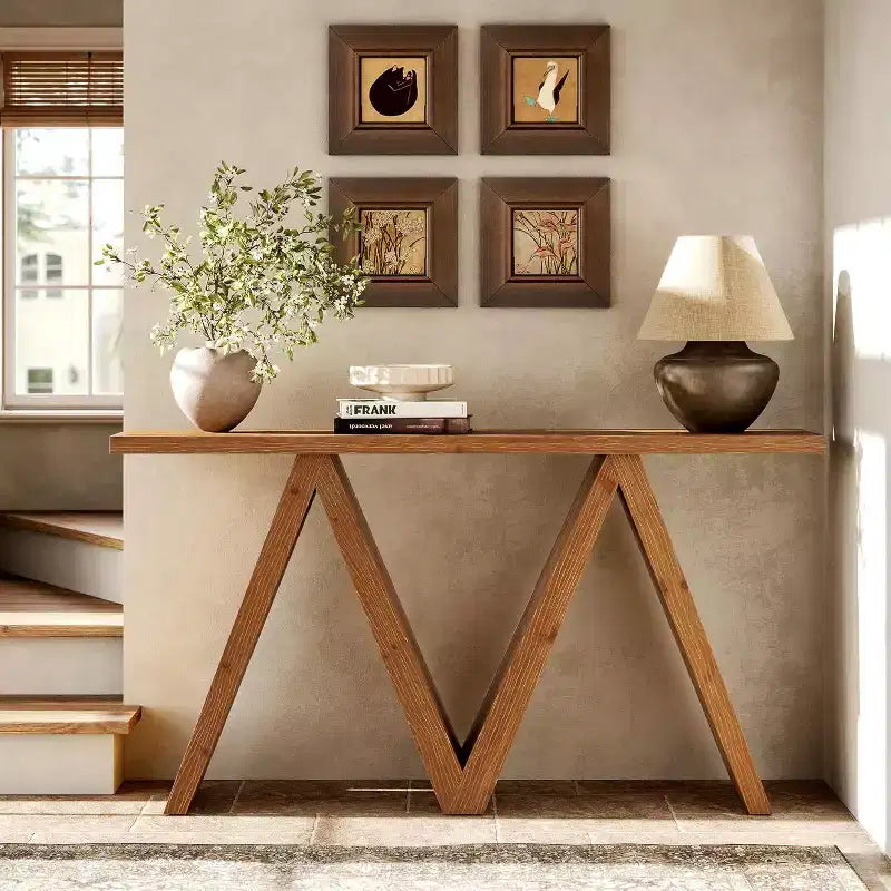 Console en bois massif avec piètement en M, table de canapé de style ferme