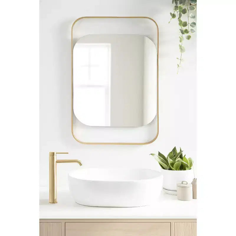 Miroir rectangulaire en métal doré