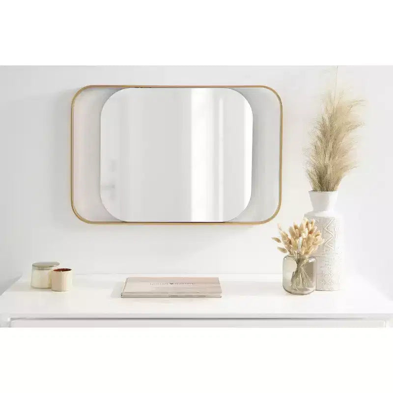 Miroir rectangulaire en métal doré
