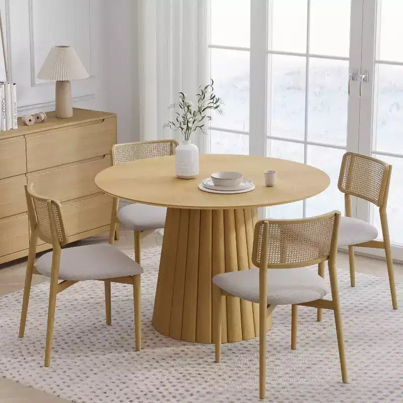 Dovelina Mid-Century Wood Round Dining Table Kitchen Table Dining Room Table for 4 People - 46 Black